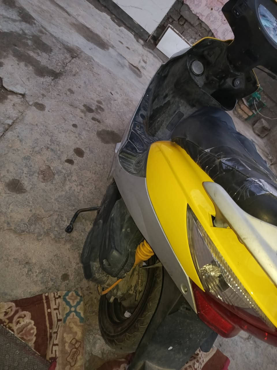 كامكو موديل14كفاله مكينه 125ما مفتوحه ابد كهربائيات كلها شغاله ماعوزها شي جاهزه للاخير
السلام عليكم كامكو موديل14كفاله مكينه 125ما مفتوحه ابد كهربائيات كلها شغاله ماعوزها شي جاهزه للاخير 
هورن بكلايت لايت بريك دبلات جدد
سعرها600وبيها مجال للشراي مكاني رفاعي


**إذا كنت صاحب هذا الإعلان وتريد حذفه لأي سبب، رجاءا أرسل رسالة إلى الدعم الفني**