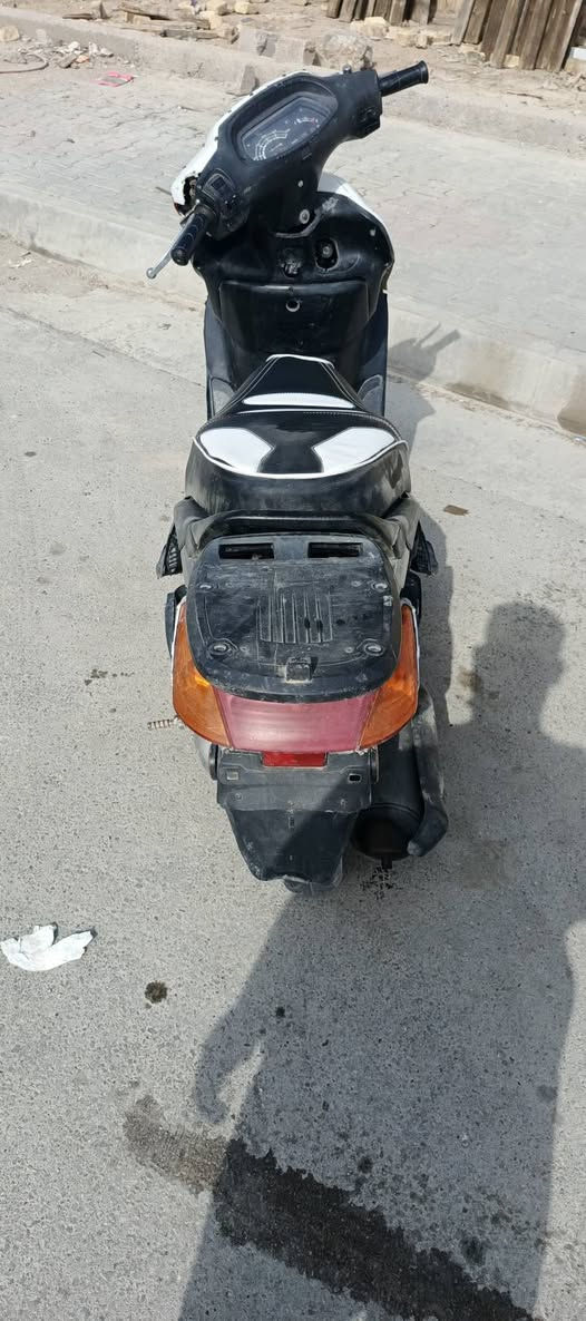 سبيسي ماليزي ناعمه اب 200 قفل كفراتهة وياهة شغاله مكاني انوار الصدر شراي يتصل ***********
