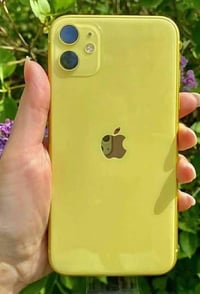 ايفون11عادي ذاكره128بطاريه89 جهاز ما مفتوح سعر120 الف محتاجة واريد ابي...