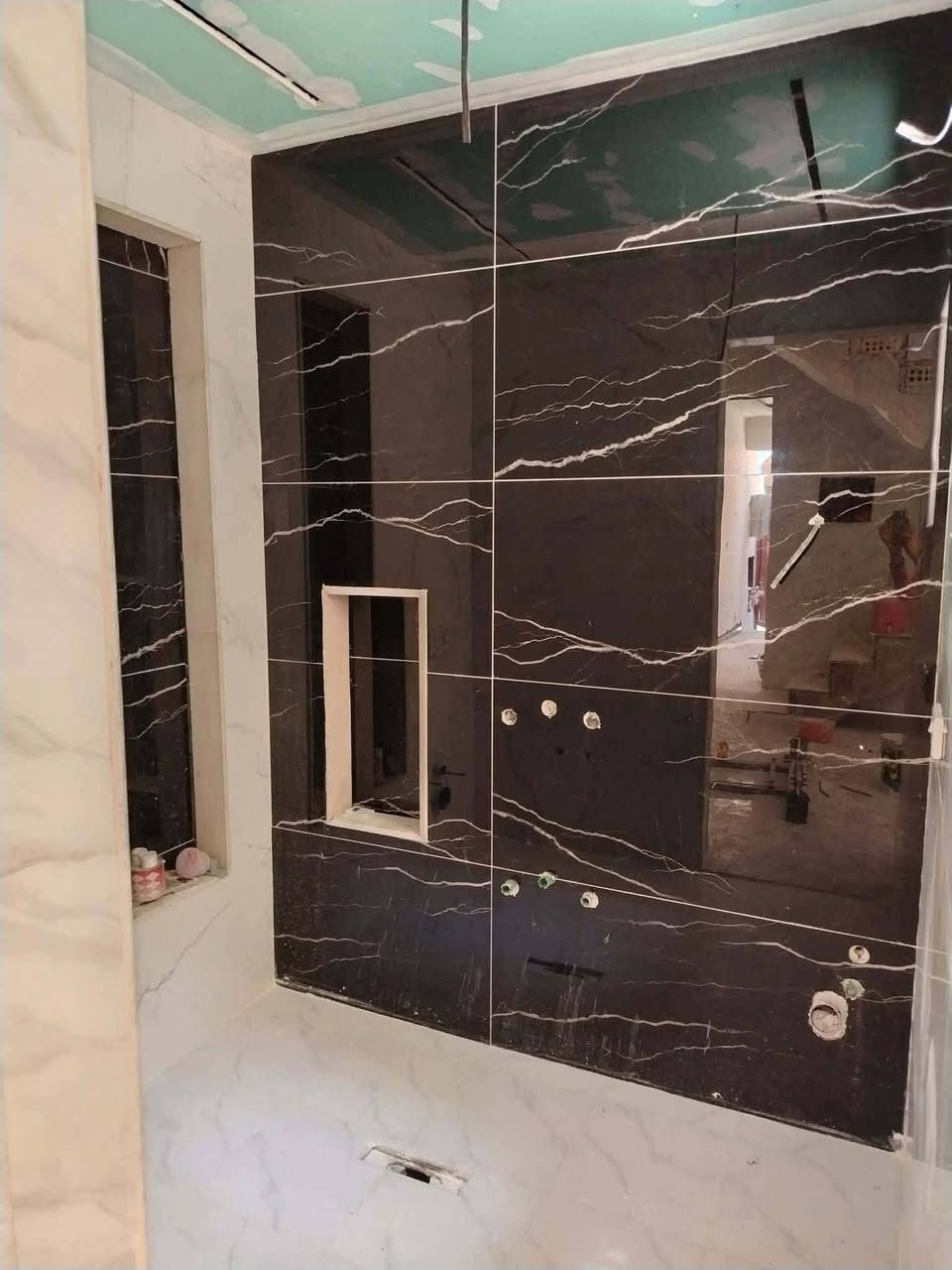 عمل سراميك بورسلين مرمر والدرج والواجهيات   عمل هندسي وبكافه الادوات الحديثه  من ليزار وهزاز والى........... 

معه الاتزام في الموعد  والي عنده شك بلعمل وهل شي من حقه لان الفيس كلشي بيه 
يجب يزورنه لموقع العمل  أو ادزله فديوهات 
اذا عجبك الشغل اتفضل خاص او اتصل عله الرقم واتساب
***********
