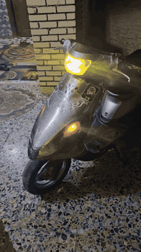 السلام عليكم دراجه يوماها ام ٩ زروف دراجه نظيفه كلش سلف وهندر شلعه حلوه كهربايات كله شغاله محرك ناعم كلش كما موضح ب الفيديو وتواصل مراسله الصفحه او عل رقم *********** بيه وتساب#
