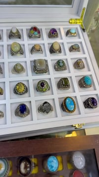 محابس للبيع ١٧٥ تفاصيل داخل الفيديو لتواصل معنا ٠٧٧١٦١٢١٢٣٠