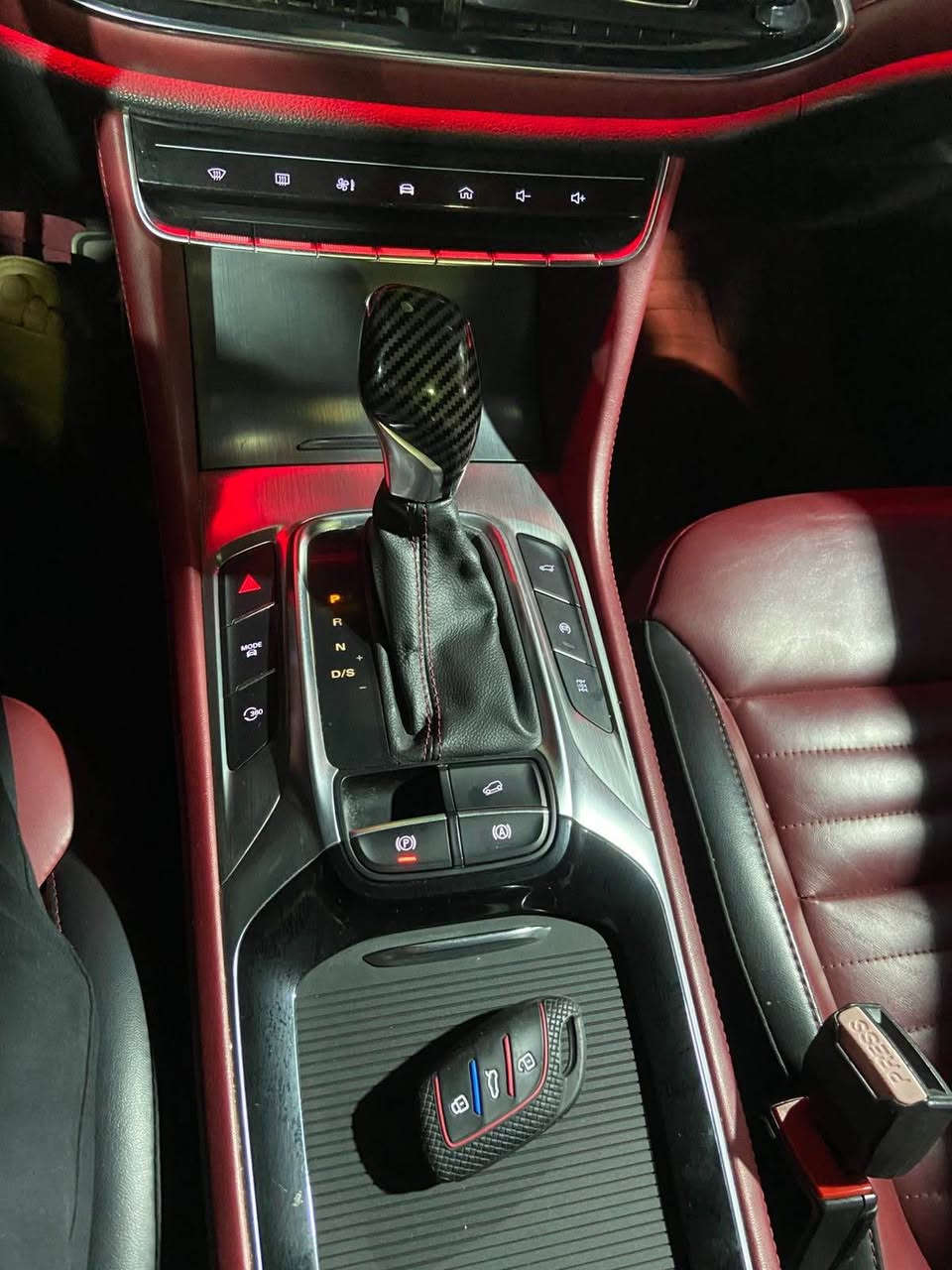 Mg hs 2021   Trophy

‎ئێم جی (MG HS) مودیل 2021 فول مواسەفات زەمانی شەریکە
مەکینە ٢٠ و تۆربۆ ٣٦٠ تۆرک زەمانی شەریکە
FWD سەقف پانۆراما، بەسمە، حاسە، کامێرا،٣٦٠  شاشە ئایپاد ، کوشن جلدی سوور، کوشن کارەبایی ، چوار مۆدی لێخورین ئیکۆ ،نۆرماڵ سپۆرت ،کەستۆم، تەحدید سرعە ، ئۆتۆ هۆڵد، ئۆتۆ ستۆپ ,دەبڵ ئەکسل، سندوق شفت ئاوێنە شەفت ، ئاوێنە ئیشارەت ، سلاجە ، گێر لە سوکان ، سوکان ڤۆلیۆم تەقەڵ بیلادی ، تەبرید مەرکەزی ، لید و بلاجیکتۆر ، داشبۆل لید ، سێ گێڕ ( ئۆتۆماتیک ، عادی ، سپۆرت ).
‎تەنها 50 هەزار کیلومتر ڕۆشتووە
بێ بۆیاخ تەنیا ٣ جێ ساردی زۆر بچووک
‎نرخ: ١٣١ وەرەقە  معاملە
‎ژمارەی تەلەفون :  واتساب
***********
ناونیشان هەوڵێر أربيل, العراق
