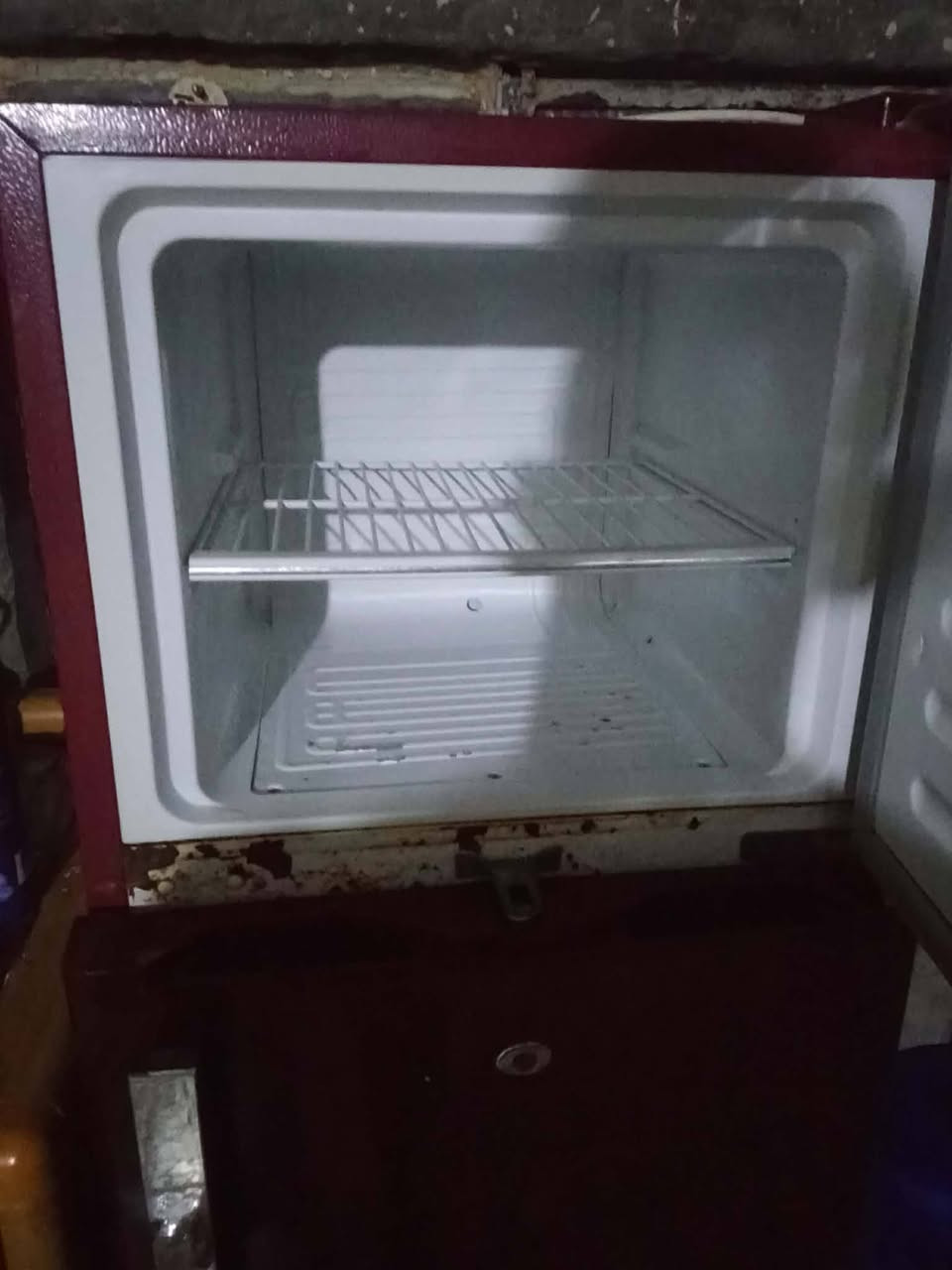 للبيع ثلاجةة الفوك. فول تجميد والجوه بروده قليله السعر 80 بيها مجال صلاحية ام الورد


**إذا كنت صاحب هذا الإعلان وتريد حذفه لأي سبب، رجاءا أرسل رسالة إلى الدعم الفني**