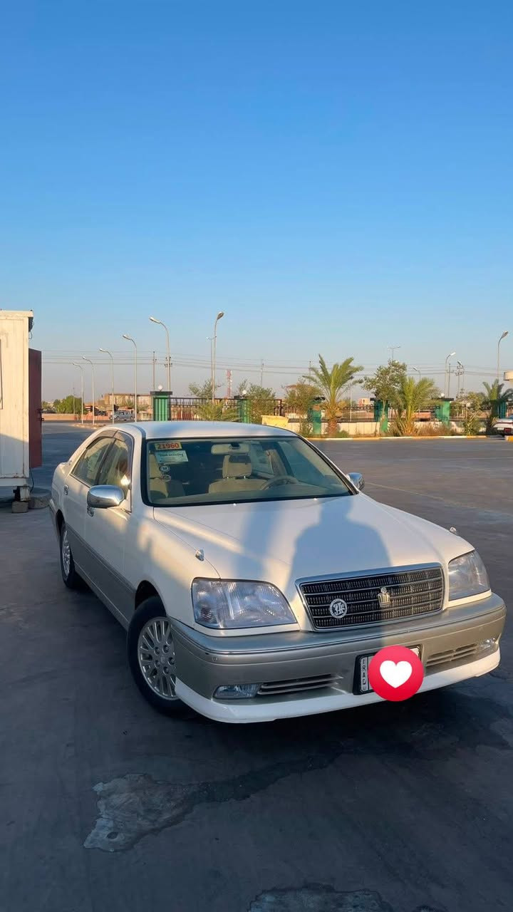 السلام عليكم
جنون ملكه أدوات للبيع 
سياره جاهزة كل نقص مابيه
تبريد ثلج محرك كير مكفولات 
فقط بيه كصه جنطه وقماره السعر 40
المكان البصرة القرنه 
***********
