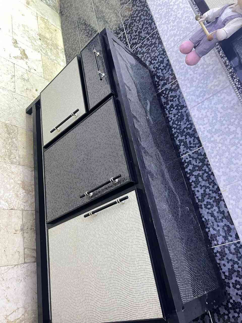 المكان بغداد حي الفرات
للاستفسار***********
