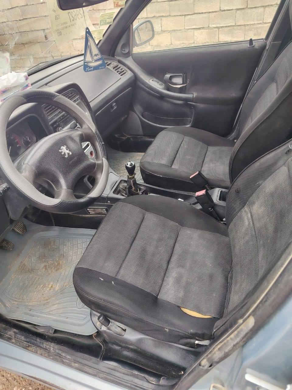 السلام عليكم بيجو رقم بغداد صدامي السيارة حرة بسم مرة ماندلهة ابيع هيج مكفولة دولة وعشاير كير ومحرك كصة شرط صدر خلفي وامامي طبة شرط تخم تاير اربعه جديد كهربيات كلهة شغالة منضومت لايت زنون تدفئه  شغالة منضومت تبريد كاملة سيارة بلادية بدون صبغ ولا ضربة وجاهزة من كلشي السعر 25ورقة وبيهة مجال بصيط مكان السيارة العلم قريه الربيضة مراوس حسب القناعه جماعه الوعده وال اقساط اعتذر منكم مابيع فقط نقد ***********
