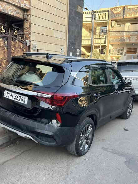 السلام عليكم ….. كيا سلتوس 2023 للبيع  
مكينه 2000 دوش 
(بصمه تشغيل.بصمة ابواب.تشغيل عن بعد.رادار 360 درجه.نقاط عمياء.رادار تحديد مسار.مانع انحدار .اتوتو ستوب.فور ويل.كشنات تسخين.تحكمات ستيرن جهتين.شاشه ابل كار بلي اندرويد اوتو.تبريد قطعتين..قياده شبه ذاتيه.شاشة اعطال.كاميره دواره)
ماشية50,000 كيلو قابل للزياده
ولا گلوب مشتغل بالدشبول 
منظومة ليد زنون كامله
حادثها قطعه وحده موضح بالصور   
السعر178 وبيها مجال  
متوفر واتساب ***********
