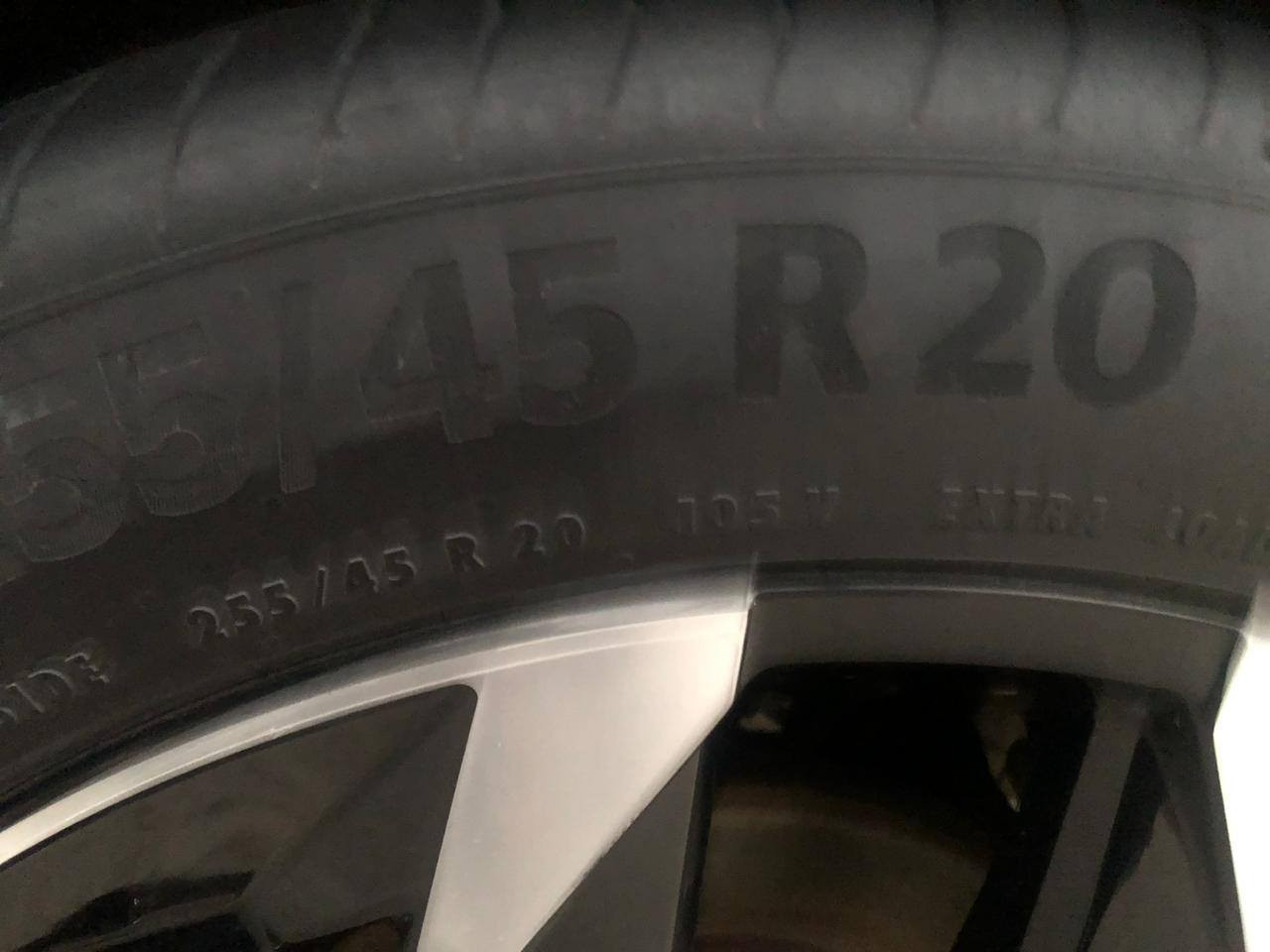 بدون زحمه اقرا التفاصيل زين تتصل فقط عامود الفحص بالنسبه للسعر مجالها جدا قليل يعني شرحت كلشي الك بالتفصيل الممل كيا سورنتو ٢٠٢٥ خليجي رقم بغداد الجديد بانوراما محرك ٦ سلندر ٧ راكب ٣ قطع تبريد تحكمات جهتين كاميرتين حساسات خلفيه واماميه مري شفط اشاير بالمري لدات أماميه كشنات مخمل كهرباء داتا شو ويل ٢٠ شاحن وايرليس بردات خلفيه جنطه كهرباء وبعد بيها مواصفات بس مو فور ويل ولا تدفئة تبريد كشنات بيها بارد موضح بالصور ورصعه بالباب الخلفي ما مصلحه اقل الإصبع ماشيه ٥٠ الف لان استخدام شخصي السعر ٣٢٠  بيها مجال بسيط اخواني الله يرضى عليكم جماعة ٣ و٣١٠ ما ابيعها وان شاء الله تاخذ الاحسن منها اني عارضها بسعر مناسب بالنسبه للسوك بياع شراي ما ابيعلك اخويه وعلئ راسي اخليك بس ما تخدمك والمجال جدا جدا بسيط واشكركم للاتصال *********** و *********** ابو عباس
