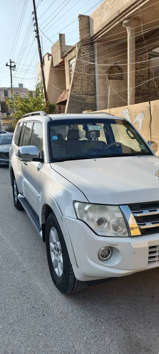 من رخصت الادمن
باجيرو حفتور 2012 محرك 3500

السيارة مكفول كفالة عامة من كلشي 

السعر 150$   ***********

مكان السيارة بغداد حي الجهاد
