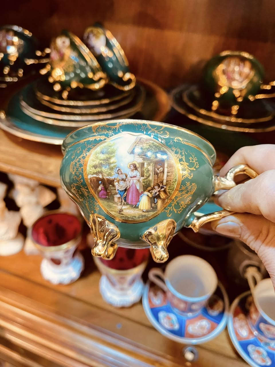 من رخصت الادمن محل سليمانيه سروري وات ساب *********** توصيل موجودووو تنورنا
