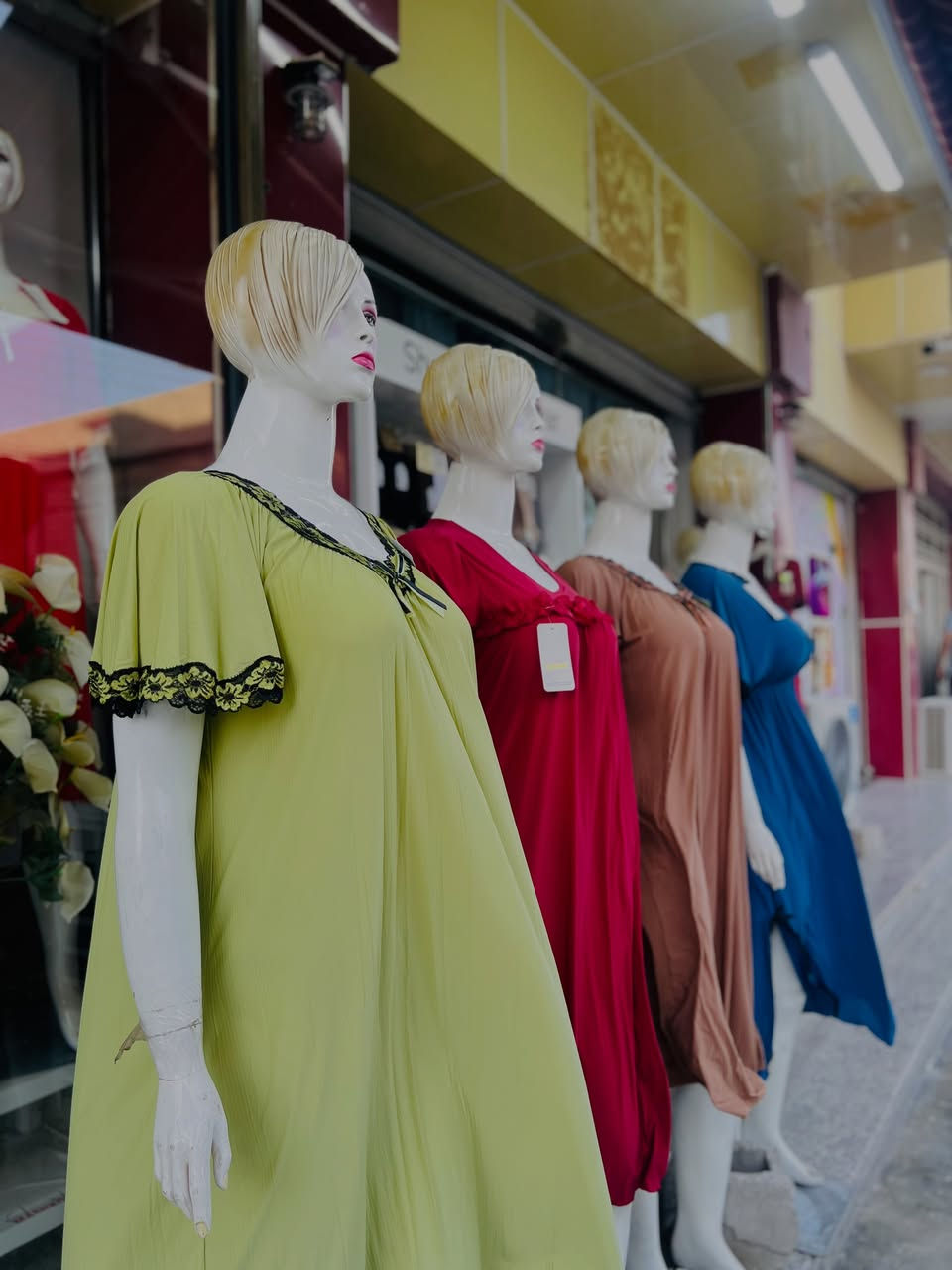دشداشة زبده 
ماركت ملكه 😘
قياس  واحد ليكرا فول 🌹
من وزن 80الى 110
السعر ب 10الف 
عنوان تكريت صلاح الدين 
شارع الاطباء الثانى 
من محل شاكر شاكر الألبسة القطنية 
يوجد خدمة توصيل 🚚 
#تكريت #شاكر شاكر الألبسة القطنية


**إذا كنت صاحب هذا الإعلان وتريد حذفه لأي سبب، رجاءا أرسل رسالة إلى الدعم الفني**