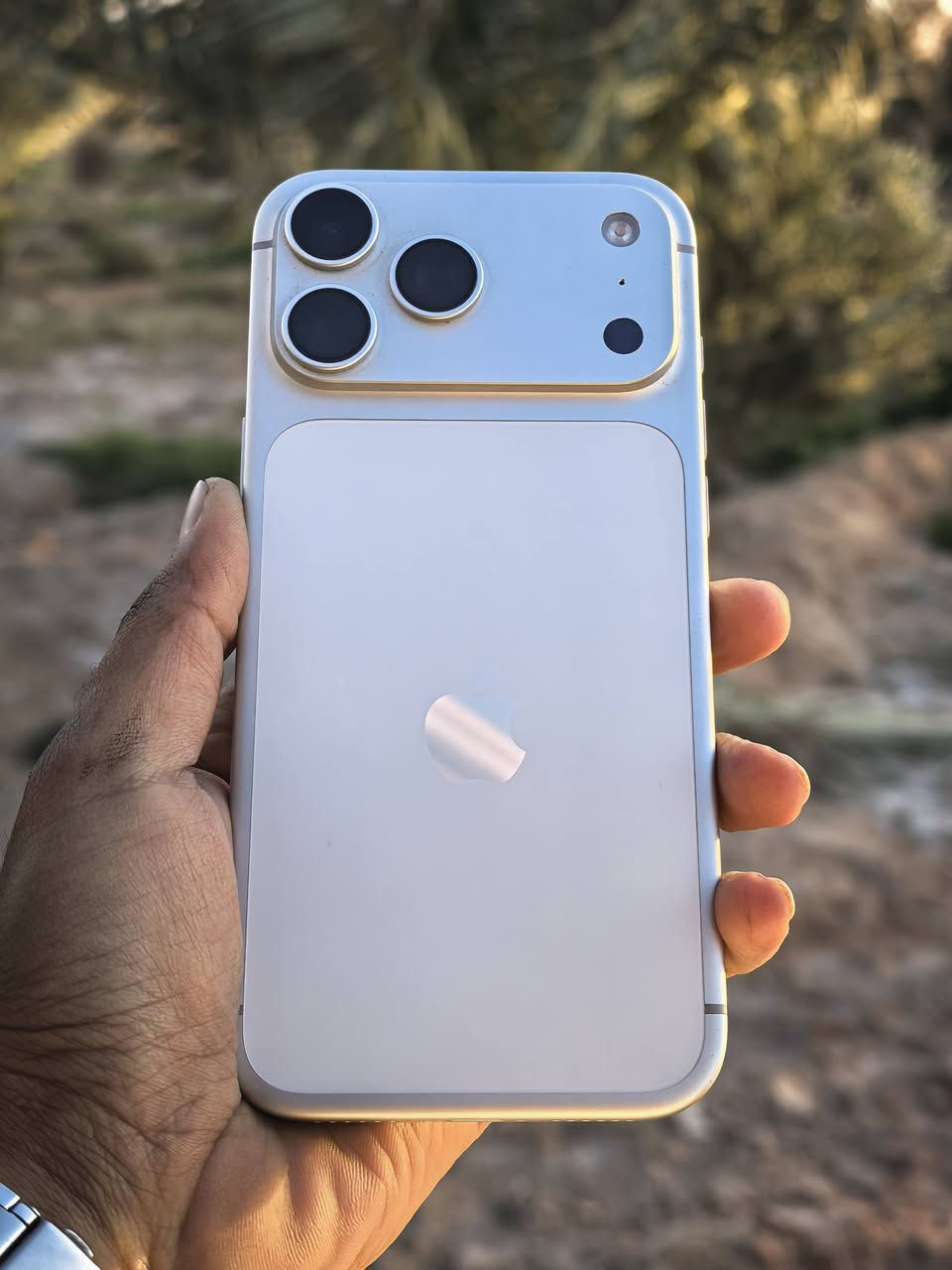 السلام عليكم ايفون 17 برو ماكس
1.ذاكرة 256

2.بطارية 100

3. عدددورات الشحن 69

4.نضافه ٩٩٪

5.الجهاز اخو الجديد كامل ملحقاتة

للبيع مكاني النجف الاشرف


**إذا كنت صاحب هذا الإعلان وتريد حذفه لأي سبب، رجاءا أرسل رسالة إلى الدعم الفني**