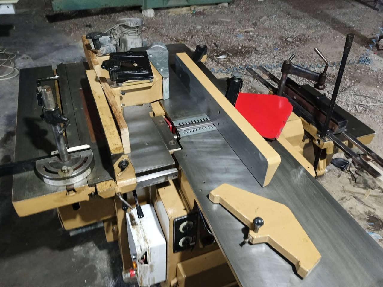 مجموعه خمس عمليات ايطالي ما ابي اي عيب لا كسر لا فطر كله بلادي شراء يخليه يخابر***********
