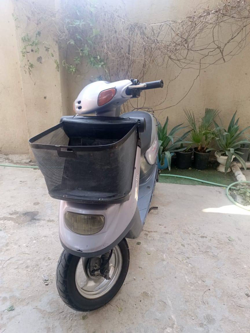 سلام عليكم دراجه منغولي ما مفتوحه كلها بلاديه مكينه ناعمه شلعه تخبل لا صوت كير ولا صوت روله شغاله سلف هندر اشاير كفاله عامه سعرها ٥٧٥ وبيها مجال ***********
