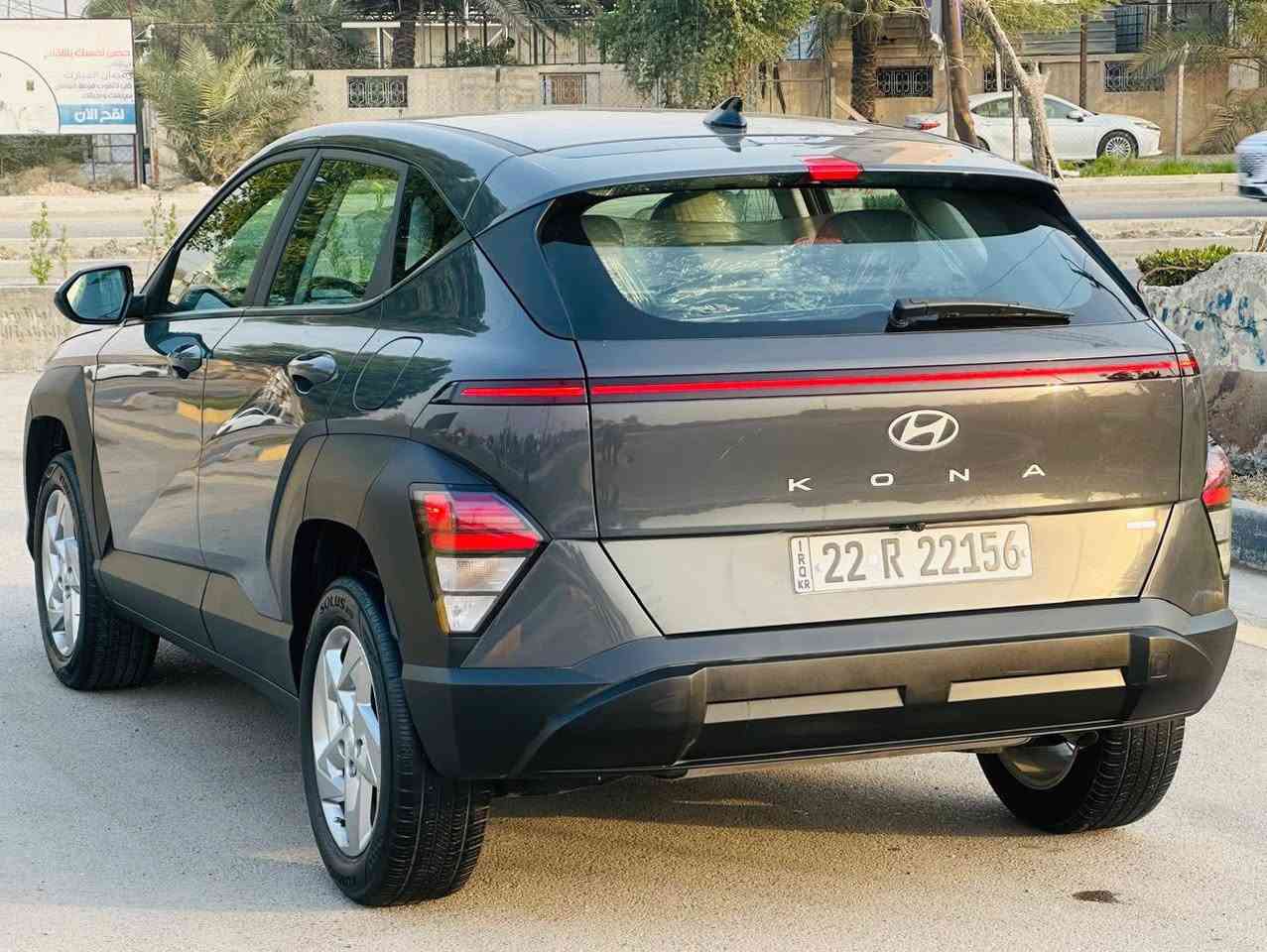 السلام عليكم ( بيع فقط بدون مراوس )
هونداي كونا وارد امريكي موديل ( 2024 )
الشكل جديد محرك 2000 دوش ماشية 24
  ترقيم اربيل جديد هزة وفحص كلة جديد  تحويل وكاله مضمون
 حادث السيارة جدا بسيط : كسر بدعامية داخلة كلين اثناء الفحص طلع بيها قطعتين كلير امريكي بابين جهة السكن كلير فقط بدون دعم بدون ضربة بدون معجون بدون تبديل بدون بارد كل سيارة ليبل واحد  
بصمة تشغيل . بصمة ابواب . بصمة صندوك
مصابيح LED أمامية.
مصابيح LED خلفية.
رادار امامي تحديد مسار + بريك ذاتي رادار جانبي نقط عمياء
رادار خلفي تنبيه عبور + بريك ذاتي
نظامي  Android Auto و Apple CarPlay.
نظام الملاحة GPS.
تشغيل عن بعد
داخل بيجي
سايد بريد كهربائي بصمة
لايتات امامية عدسات زنون
وباقي المواصفات المعروفة 
السعر : 172
العنوان : بغداد / الكرخ 
للاستفسار *********** ومتوفر بي واتساب
