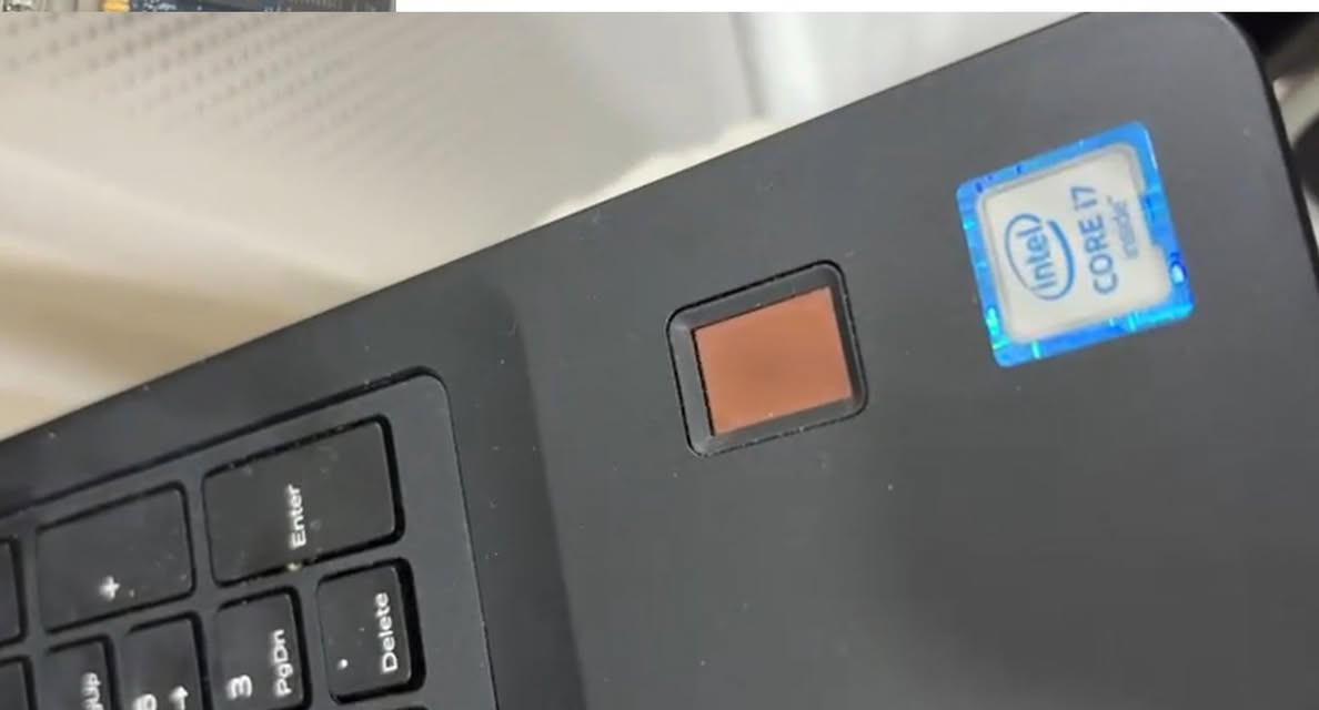 مجموعة قطع
لابتوب دييل عدد 3 موديل E6540 كور أي 5
ديل عدد 1 موديل E5570 كور أي 7
ديل عدد 4 موديل E6420 كور أي 5
كل القطع شغاله , بدون رام بدون هارد 
كيس حاسبه دل موديل Optiplex هارد 500 , رام 4 كيكا , معالج كور2ديو
سعر القطعة 25 الف , البيع شلع
__________
شاحنات دلل مع لينوفو , Power supply  متعددة الاحجام المجموع الكلي 26
سعر الزوج 25 الف 
_________
رام لابتوب متعدد السعات
2 كيكا PC3 عدد 5
1 كيكا PC2 عدد 10 + 3 هدية
4 كيكا  PC3 عدد 3
8 كيكا PC4 عدد 1
رامات دسكتوب متعدد السعات
1 كيكا PC2 عدد 4
2 كيكا PC3 عدد 2
8 كيكا PC3 عدد 6
8 كيكا PC4 عدد 1
32 كيكا PC3 عدد 2 
سعر الزوج ( قطعتين ) 15 الف , البيع شلع للكل
____________
هارد SSD M2 السعة 512 كيكا عدد 14 سعر القطعة 25 الف مع SATA Reader هدية
 البيع شلع لجميع القطعة 
*********** بغداد, العراق
