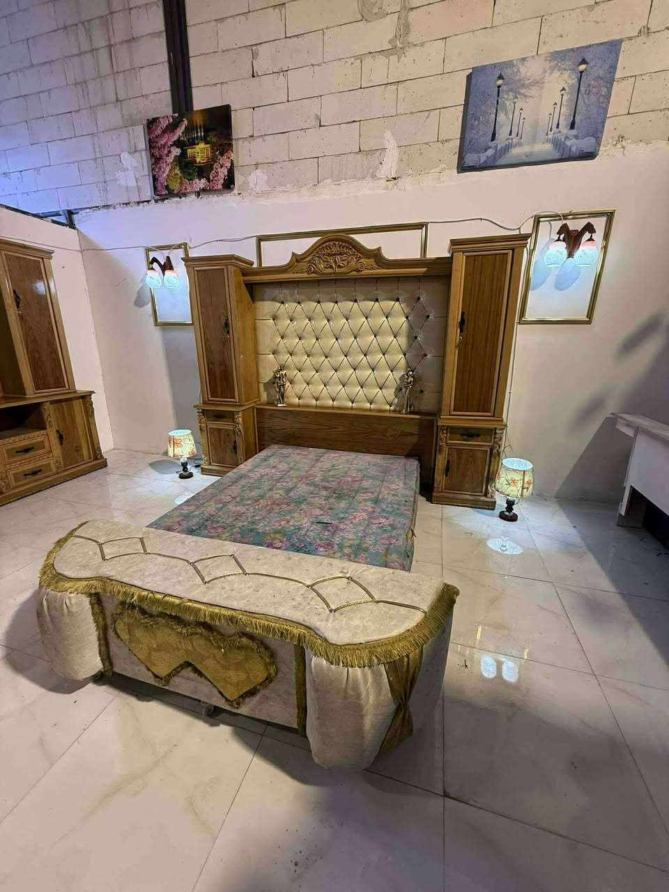 غرفه ام مسرح صاج داخل خارج خمس ملم دنك زان
شد نقل داخل بغداد مجاني 
نضافه ٩٥ بل ميه 
٩ قطع
فول نضافه


**إذا كنت صاحب هذا الإعلان وتريد حذفه لأي سبب، رجاءا أرسل رسالة إلى الدعم الفني**