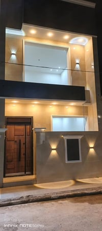 مجمع الدعاوي الملكية • ٥٠م • جاهز للسكن