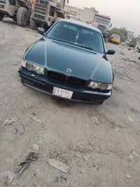 حبايب قلبي BMW1980موديل مصبوغه صبغ عاااام لجماليه اثر جراد وشخوط شرط ل...