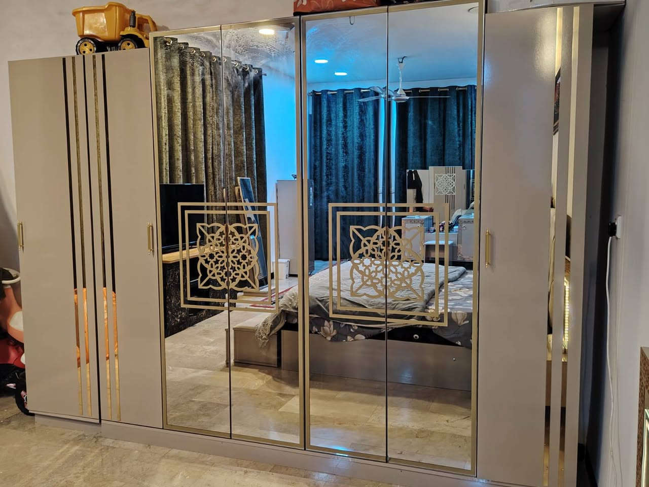 غرفه لبيع 10 قطع مكان  كميرة مقابيل شارع الجزيرة


**إذا كنت صاحب هذا الإعلان وتريد حذفه لأي سبب، رجاءا أرسل رسالة إلى الدعم الفني**