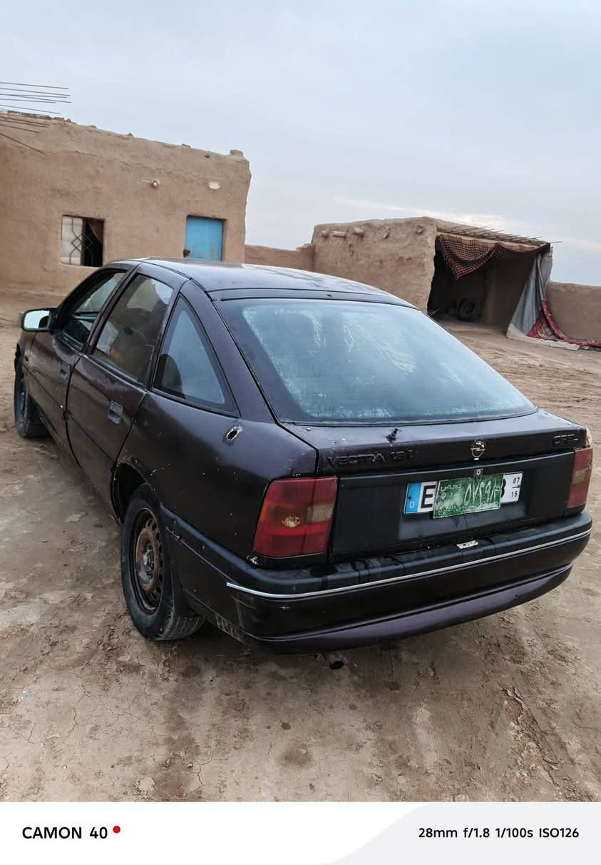 فكترا 18 موديل 92 سعر 27 بيها مجال شيء بسيط عنوان سومر كابونه متوقف السياره داخله هزها***********
