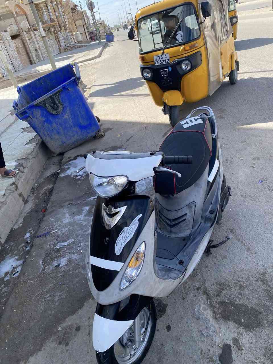 السلام عليكم شباب دراجة ماكس منغولي للبيع كفالة عامة ختم واحد حتة السودات مختمات العنوان حي الحسين الجديد مكلف بنشر رقم راعيها. ‭0777 164 9021‬
