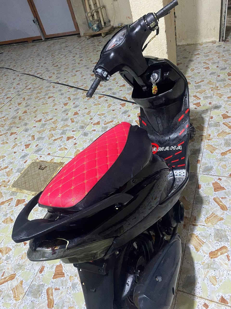 السلام عليكم 
دراجه ماكس عدله للبيع 
مابيه أي نقص فقط باتري سلف هندر شغالات 
مكاني بابل مركز ب550 وبيه مجال 
***********
