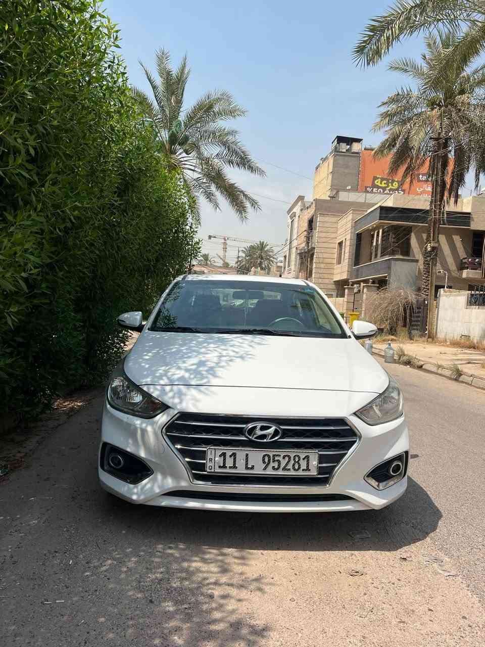 اكسنت ٢٠٢٠ خليجي 
حالوب قمارة بنيد صندوك
محرك ١٦٠٠ دوش
شاشة 
سلايد روف
ماشية ٤٨ الف
ويل كب اشاير بالمري
السعر ١١٠ ورقة
السيارة باسمي سنوية جديدة

*********** مكان السيارة بغداد حي الجامعة
