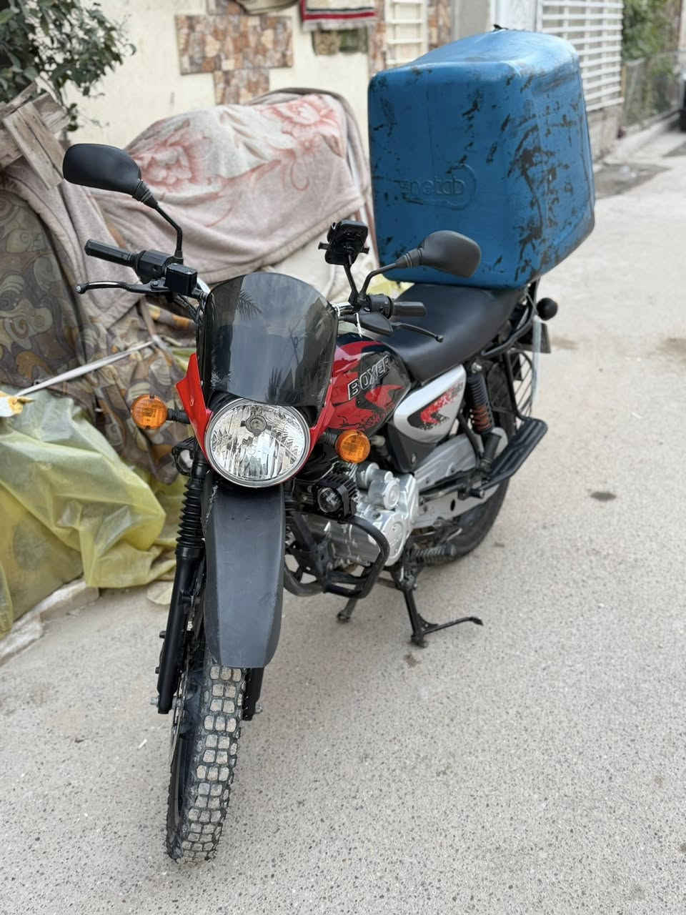 السلام عليكم
دراجه بوكسر  2022شكل مال 2023 نازله ب2024 شهر 12 مكينه محوره سونلنك ب2025 شهر ال10يعني مكينه جديده صارلها أربع اشهر دراجه خير من الله شلعه ومعدل كلها جاهزة نواقصها كتف أشاره وقمجي سرعه فقط ميكلفن عشر آلاف دراجه مرقمه بغداد إنكليزي باسمي تحويل مباشر ثاني يوم تاخذها بوجهك للشغل سعرها 1750 مليون وسبعمية وخمسين وبيها مجال مكاني البياع حي التراث قرب مستوصف حي التراث رقم الهاتف 
***********
***********
