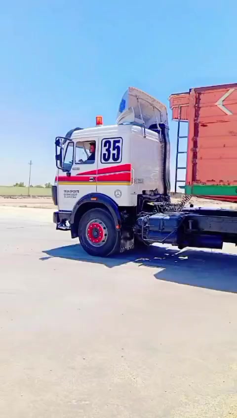 عربياين عدة اثنين اجناب شغالة براد 14شاصي مكفول تخم تاير وحدة وثانية نص عمر الطول 12وتص جهازة من ابريك كهرباية جهازة كبل للشغل السعر اتصال على الرقم ***********
