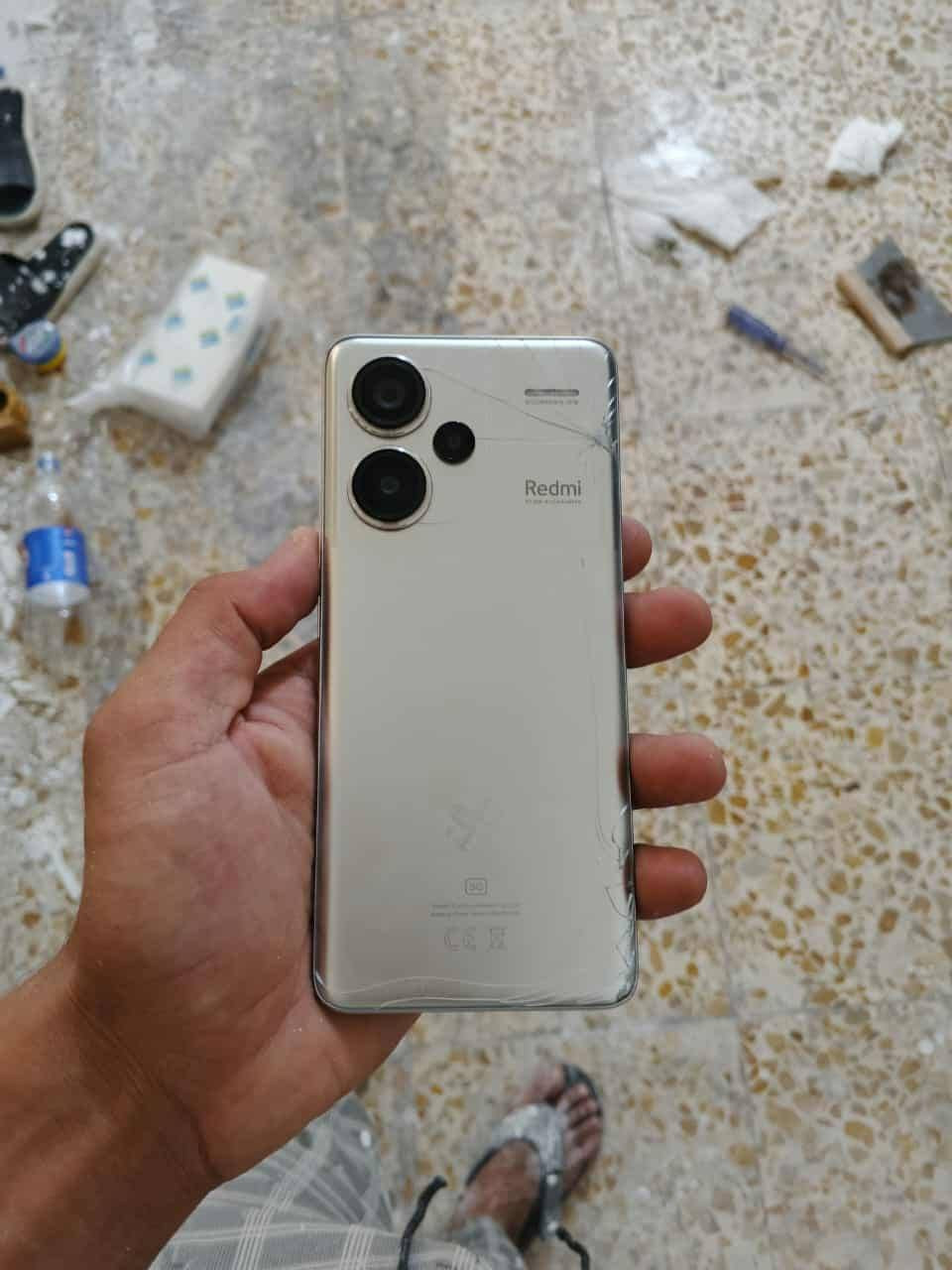 سلام عليكم شباب تلفون ريدمي نوت 13
برو بلاص فايف جي ذاكره 512 عشوائيه 12 جهاز فول 
نضافه فقط بي فطر بل ضهر خفيف ما مئثر بشي 
جهاز كلش حلو ومرتب بيع او مراوس حسب قناعه


**إذا كنت صاحب هذا الإعلان وتريد حذفه لأي سبب، رجاءا أرسل رسالة إلى الدعم الفني**