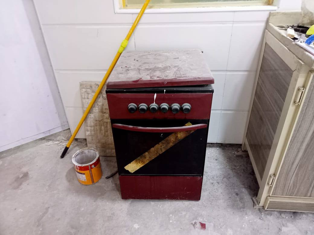 طباخ وكاومتر متر للبيع طباخ شغال مع الفرن سعر الطباخ ٥٠لكاونتر ٧٠


**إذا كنت صاحب هذا الإعلان وتريد حذفه لأي سبب، رجاءا أرسل رسالة إلى الدعم الفني**