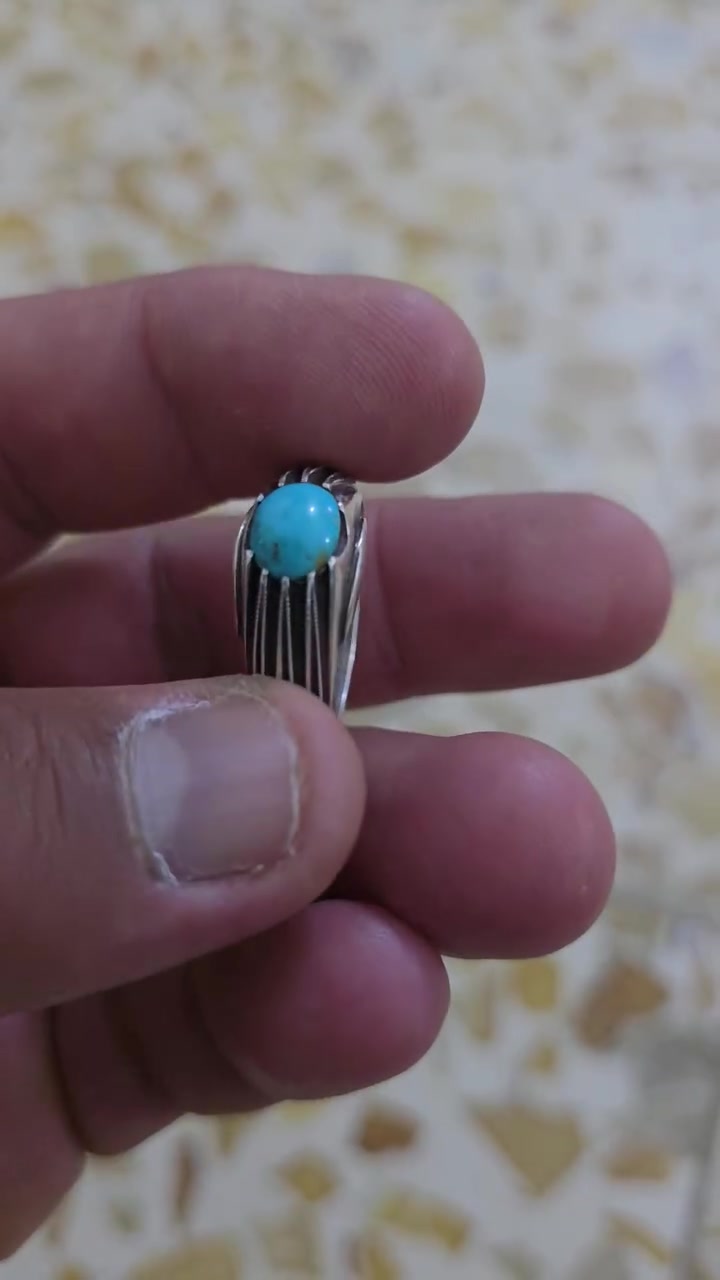 سلام عليكم رضوي نيشابوري اصلي البه الرد على الخاص مكان مدينة الصدر توصيل ماعندي


**إذا كنت صاحب هذا الإعلان وتريد حذفه لأي سبب، رجاءا أرسل رسالة إلى الدعم الفني**