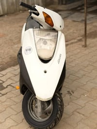 بريز ١٤٠ كاملة خير من الله ب ٢٥٠ بيها مجال بسيط مكاني الطالبية ٠٧٧١٤٥٤...