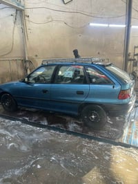 استرا موديل 1993 جديده احلى من الصورللتًواصل 07718985327