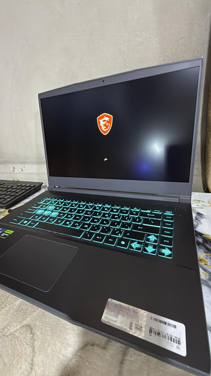 سلام عليكم من رخصه ابو لكروب لابتوب للبيع اخذته قبل كم شهر ومستخدمته بسبب ضروف ومسعجل علا بيعتهه حاسبه خير من الله مواصفاته حلوه للاستفسار ***********
