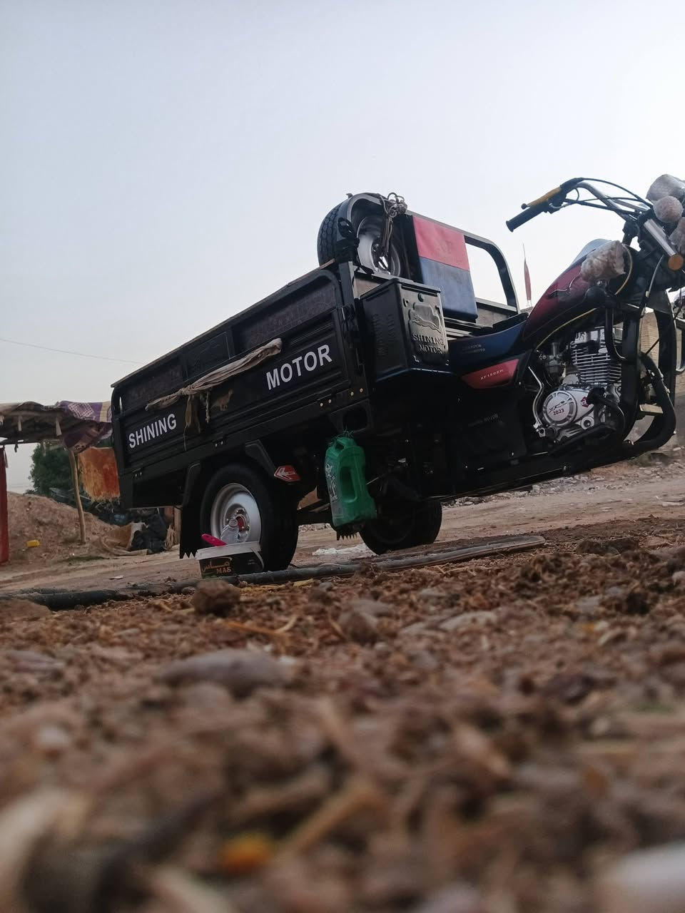 السلام عليكم ستوته للبيع نظيفه مقفوله من كل شحط بغداد الشعله هذا الرقم ***********    /2023 بلال سعر يريد يتصل على هذا الرقم اوراق اصولي
