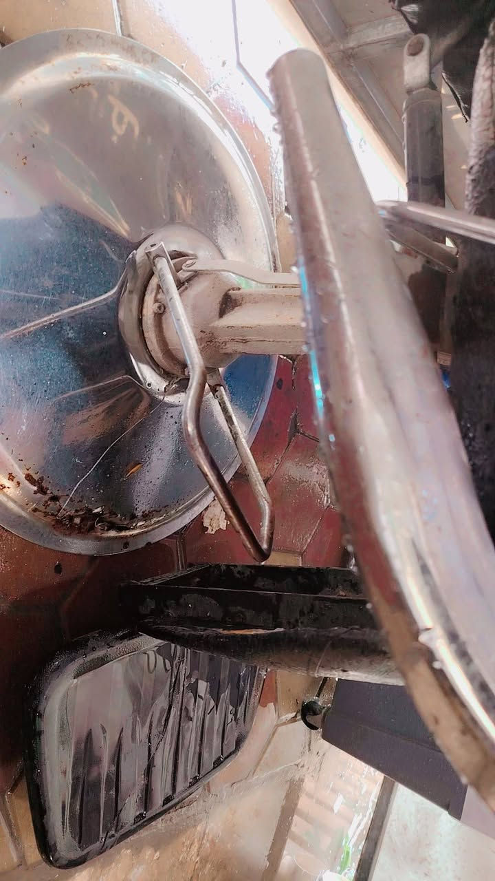 كرسي مستخدم   للبيع   الجك  شغال  بس، يحتاج   ترتيب براغي    السعر 75


**إذا كنت صاحب هذا الإعلان وتريد حذفه لأي سبب، رجاءا أرسل رسالة إلى الدعم الفني**