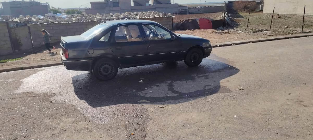 بسم اللە بە ناوی خوا 🫡
بۆ فرۆشتن  🫂
ئۆپڵ ڤیکترا 🌸
مۆدێل ١٩٩٣ ♥️
مەکینە ٢٠ 🫡
گێڕ عادی  ♥️
بەشەرتی تاحویل و وەکال ٥وەرقە خەرامی لەسەرەسەنەوی٢٠٢٤🌹
توند و تۆڵە ♥️
دەر و ناوی وەکو سەیارەی سفر وایە ♥️
ڕۆشتن و لێخوڕینێکی نەرم و بێ دەنگی هەیە 🔥
ماڵی ڕێگای دورە و عەیبدارت ناکات❤️‍🔥
کارەبایی کامل کامل مەزبوتە♥️
نرخی (37) گەڵا و معامەلە 🤯
ئەگەر موشتەری تەلەفون بکە *********** أربيل, العراق
