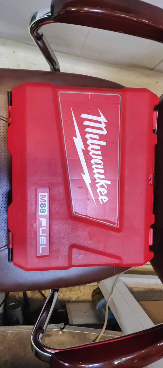 دريل لقمة وكوسرة شحن شركة ميلوكي يجي بيه سرعات وبطاريتين بيه وشاحنه جديد لوك


**إذا كنت صاحب هذا الإعلان وتريد حذفه لأي سبب، رجاءا أرسل رسالة إلى الدعم الفني**