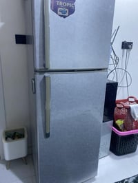 ثلاجه للبيع 07750657504