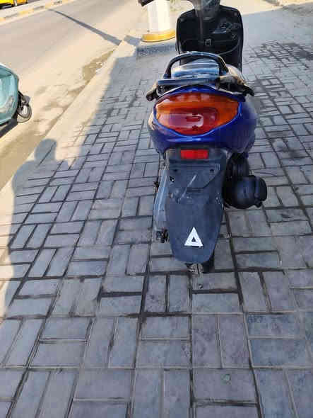 دراجه دولفين للبيع السعر ٦٠٠ وبيهه مجال الشراي يتصل عل الرقم *********** مكانهه السماوه كرهبايات شغاله سلف هندر مكينه ناعمه شرط
