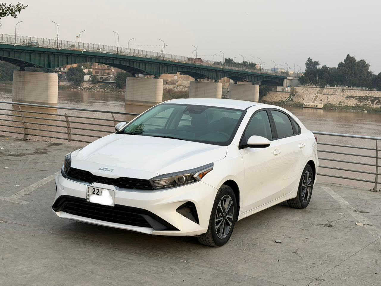 السلام عليكم للبيع فقط بدون مراوس
كيا فورتي  موديل 2024
دخول جديد ورقم اربيل جديد وهزه جديده تحويل لو وكاله مضمون
* ماشيه (25) الف جديده السياره 
• المحرك: 2000 دوش
 . لد امامي ابيض
 • شاشه تدعم الكاربلي + كاميرا خلفية
 • رادار أمامي
 • 3 أنظمة قيادة
 • تحكمات ستيرن+ نظام تحديد المسار
 • السيارة نظيفة جداً وجديدة بمعنى الكلمة بدون اي نقص
حادث بابين صبغ بدون ايرباك حادث سطحي وبدون اي نقص بجم كبس خلف كبس
العنوان / بغداد العطيفيه
السعر 164 وبيهة مجال بسيط
للأستفسار 📞
***********
