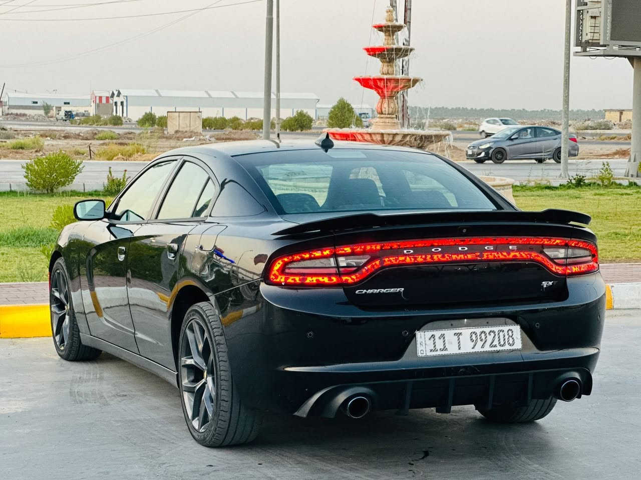 للبيع 2018 sxt بيها مكينه وكير جدد ماشي 10 الاف صور حادث بالمنشور السياره جديده وجاهزه مكان السياره بغداد الشعب حي التجار رقم بغداد باسمي 
***********
