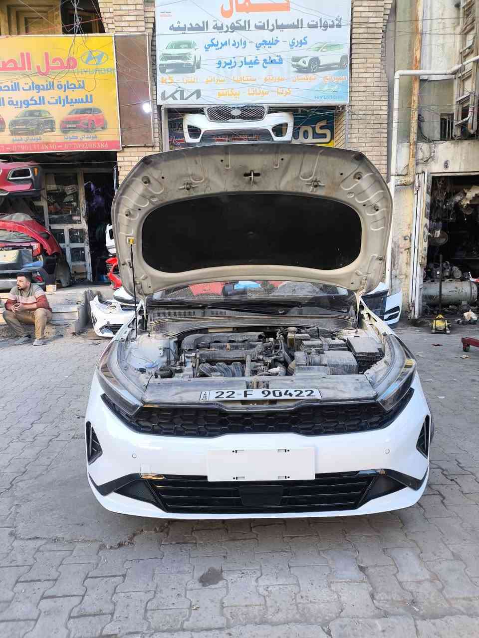 السلام عليكم تتوفر قطع غيار k3 بيع وتبديل وتصليح سوق بغداد القصر الابيض محل كمال  *********** مقابل وزاره الصناعه والمعادن
