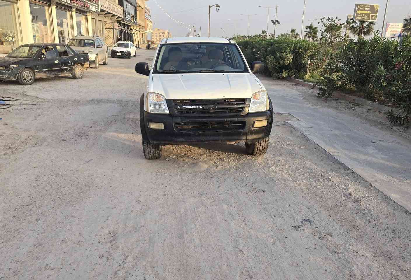 السلام عليكم للبيع مال مزاد رقم كامل سيارة حلوة جديدة تبريد كير محرك كله مكفول المكان صلاح الدين ***********/////////////***********

