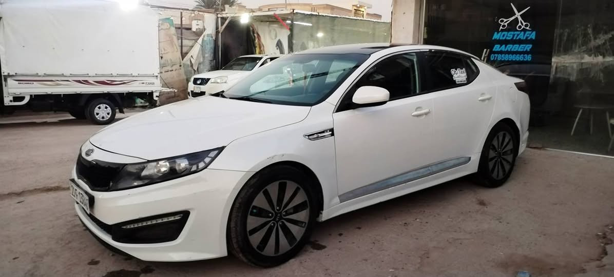 للبيع ٢٠١١
بيها باب الصدر وجاملغ السايق
والزاوية مال البنيد من انضرب جاملغ السايق
شوية تأذت واضحة بالصورة 
مكفولة كير ومحرك وتبريد
تايرات جديدة صارلها شهرين من بدلتهن 
نقصها مشط ستيرن والحدادية امامية نص ونص
عندي بيها وكالة سنويتها نافذة 
سعرها 105 ورقة


**إذا كنت صاحب هذا الإعلان وتريد حذفه لأي سبب، رجاءا أرسل رسالة إلى الدعم الفني**