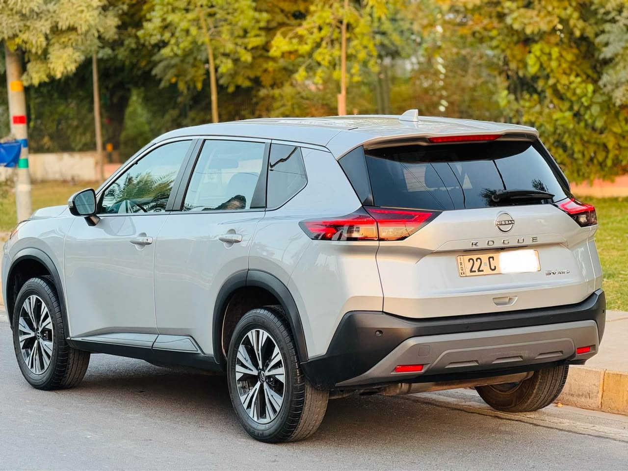 NISSAN ROUGE SV AWD 2022 ***********
بدون صبغ بدون تعديل سيارة فول عدا بنوراما قياس ويل 18 كشنات كهرباي مرايات رادار جانبي لايتات ليد زينون بلادي  بيها (5)مود محرك (3) تيربو  سيارة سنوية و هزة كلها جديد مابيها اي نقص تحويل نفس اليوم سيارة ب اسمي 5N1BT3BB1NC698118
سعر (158) و مجال بسيط

نیسان رووگ ٢٠٢٢ SV AWD
بێ بۆیاخ بێساردەکوت بێشوخت بێ ئێرباگ
مواسەفات sv دەبل ئەکسلە فوول بێسلاید
ویل قیاس ١٨
هەموو شتێکی نوێیە هیچ مەسرەفێکی تیا نییە
کوشین کارەبای رادار هەرجوار لا 
٥ مۆدی لێخورینی هەیە
٣ پستنی تۆربۆیە 
سەیارەکە لە رەسمەکان جوانترە
رەقەم شانسی 5N1BT3BB1NC698118
سعر(158) مەجالێکی کەم
*********** كويسينجاك, أربيل
