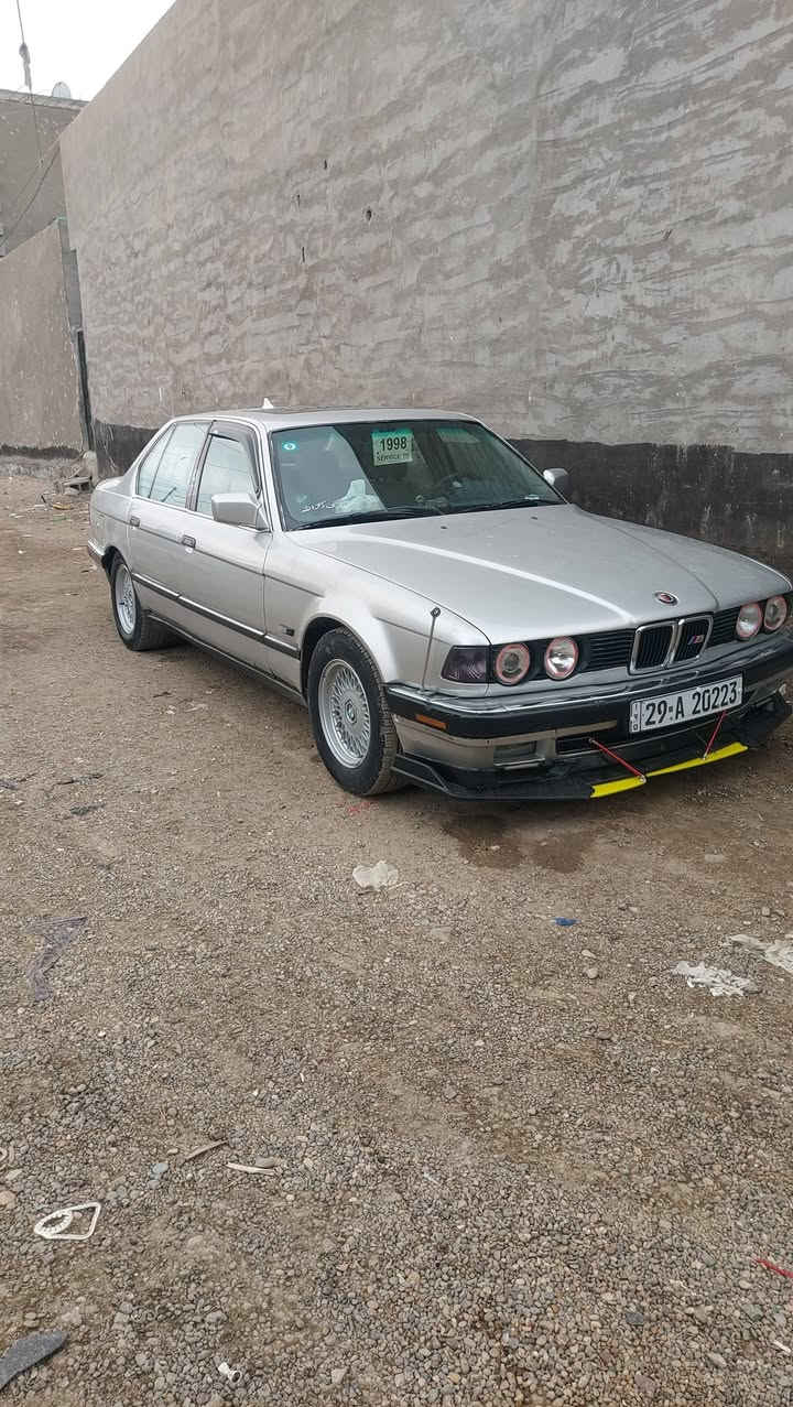 بي ام 735 صبغ عام جماليه 
تدفه تبريد فول مواصفات 
كير مكينه خير من الله 
السعر 60 وبيه مجال ***********
